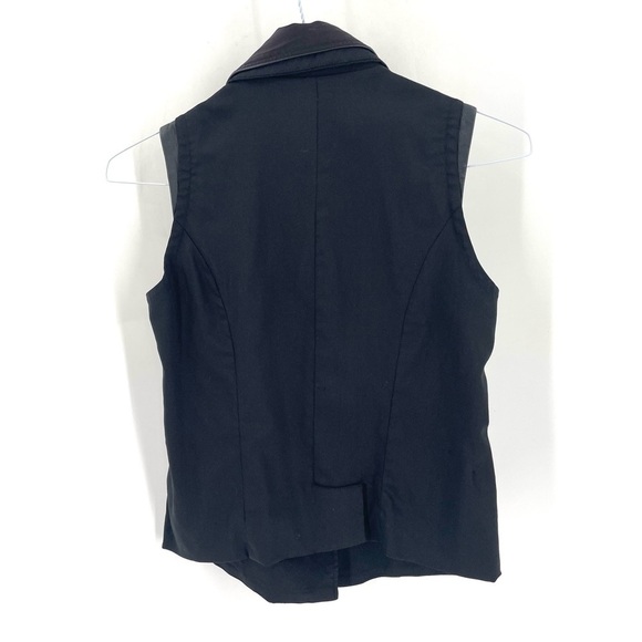 Alice + Olivia Black Sleeveless Wool Silk Blend Tuxedo Button Front Blazer - Picture 3 of 5